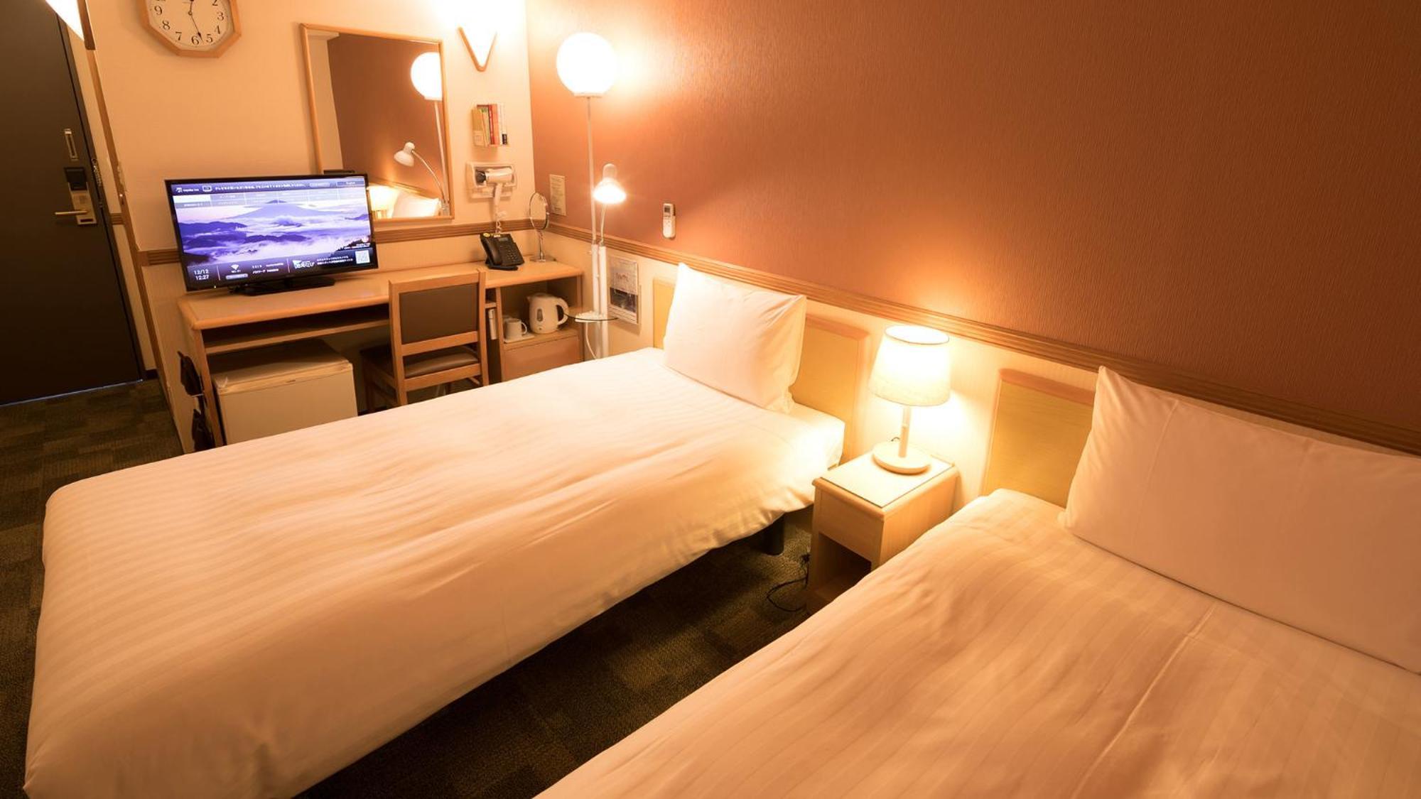 Toyoko Inn Kiryu Eki Minami Guchi Habitación foto