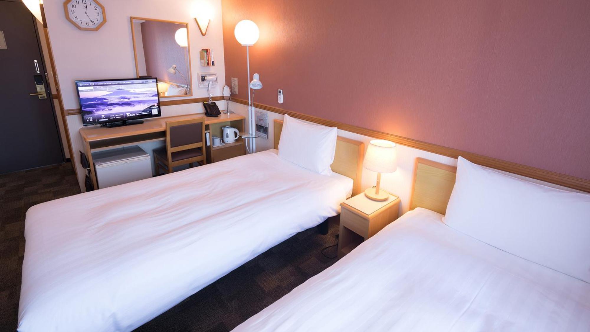 Toyoko Inn Kiryu Eki Minami Guchi Habitación foto